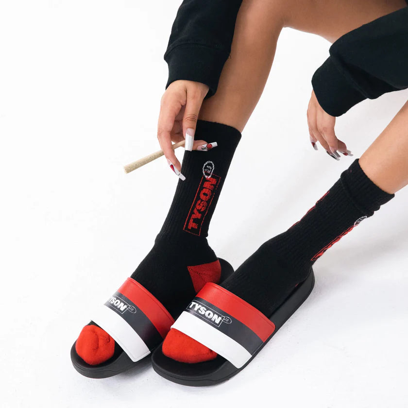 TYSON 2.0 Striped Sliders